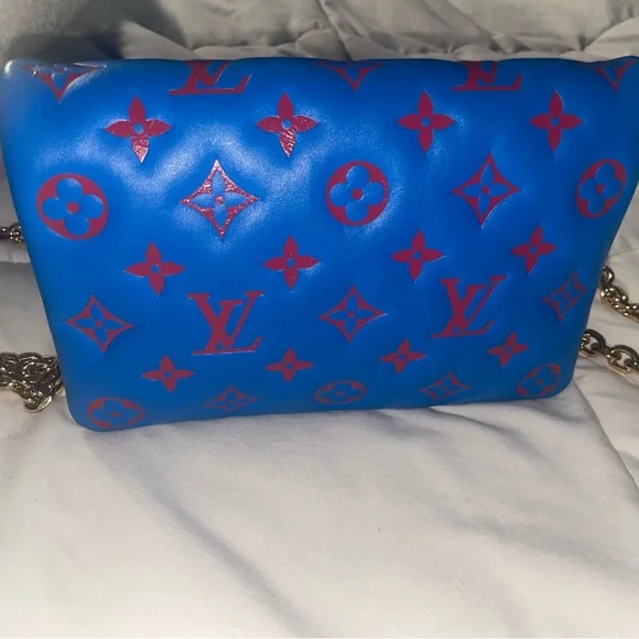Louis Vuitton Blue and Red Monogram Women's Bag - Picture 2 of 9